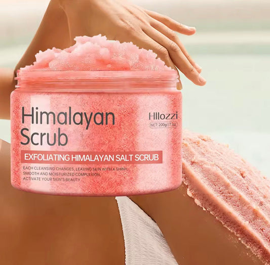 Himalayan Salt Body Scrub – Exfoliating & Nourishing - LichtZauber